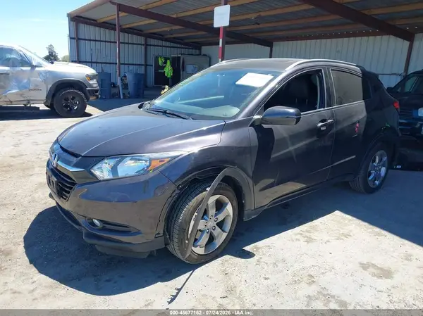 3CZRU6H77HM718521 2017 HONDA HR-V - Image 2