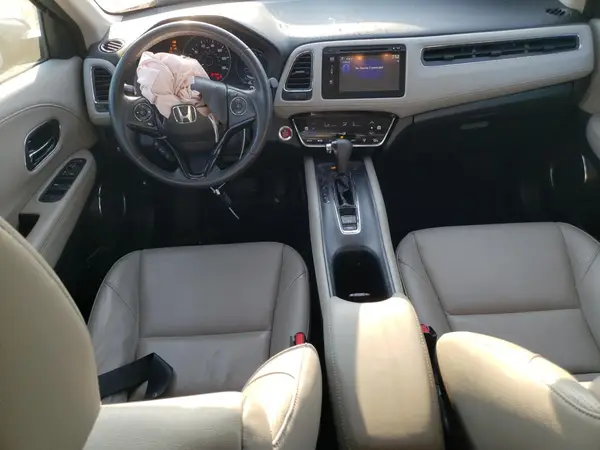 3CZRU6H77HM721905 2017 HONDA HR-V - Image 8