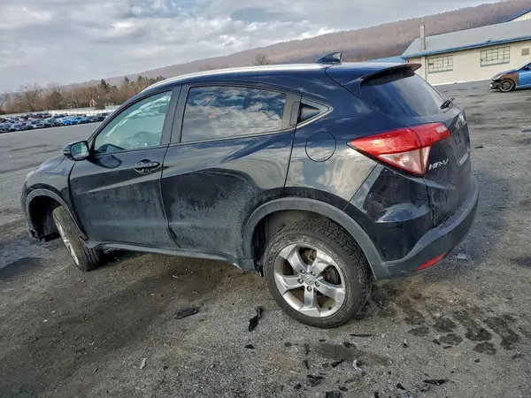 3CZRU6H77HM722035 2017 HONDA HR-V - Image 2