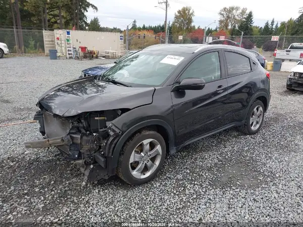 3CZRU6H77HM728370 2017 HONDA HR-V - Image 2