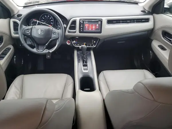 3CZRU6H77JM701997 2018 HONDA HR-V - Image 8