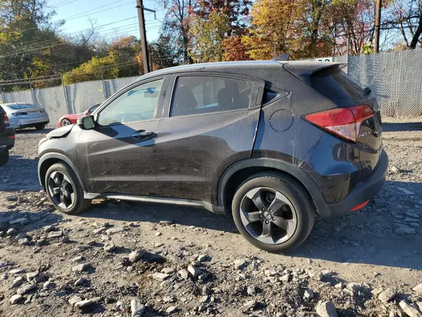 3CZRU6H77JM703345 2018 HONDA HR-V - Image 2