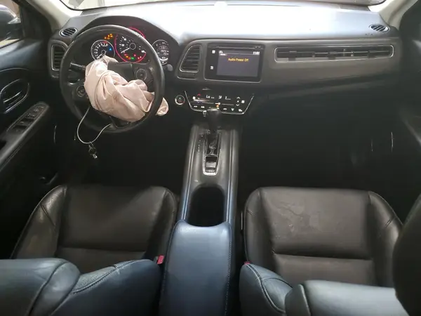 3CZRU6H77JM704091 2018 HONDA HR-V - Image 8
