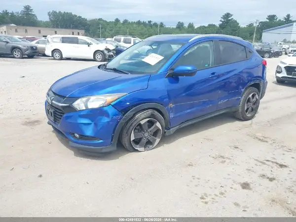 3CZRU6H77JM707671 2018 HONDA HR-V - Image 2
