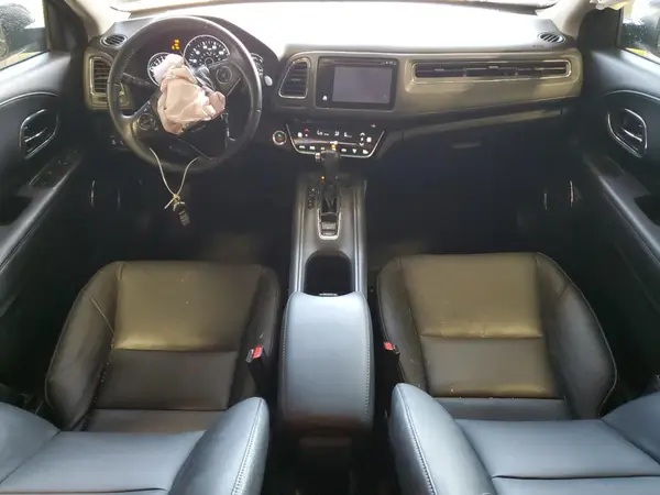 3CZRU6H77JM708237 2018 HONDA HR-V - Image 8