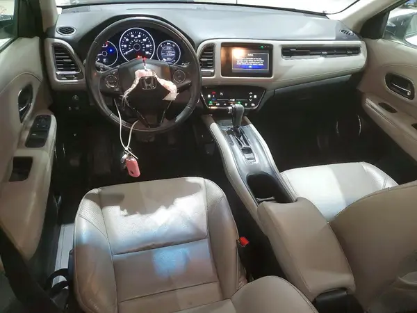 3CZRU6H77JM716287 2018 HONDA HR-V - Image 8