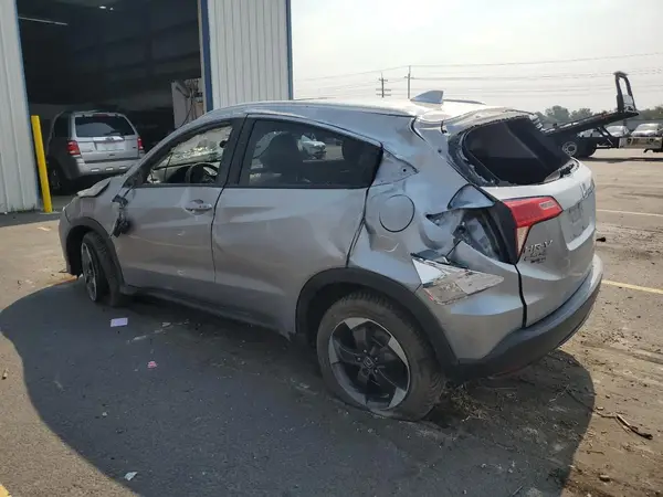 3CZRU6H77JM724681 2018 HONDA HR-V - Image 2