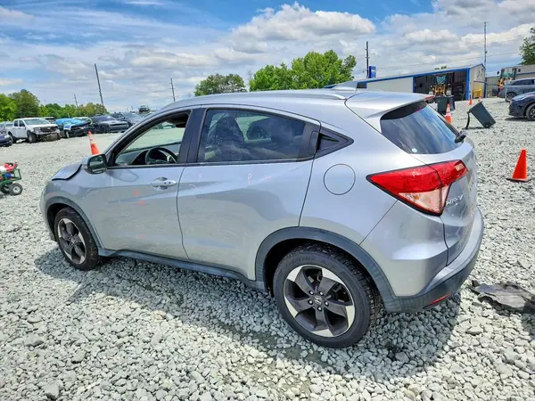 3CZRU6H77JM731372 2018 HONDA HR-V - Image 2