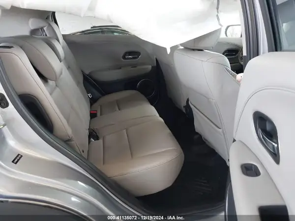 3CZRU6H77JM731386 2018 HONDA HR-V - Image 8