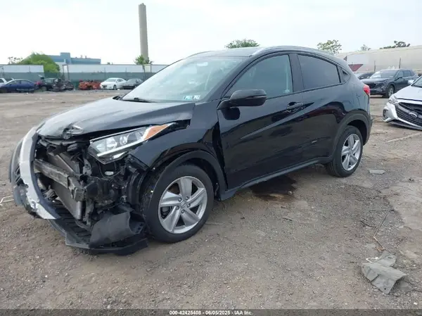 3CZRU6H77KM706327 2019 HONDA HR-V - Image 2