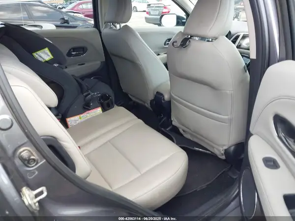 3CZRU6H77KM709535 2019 HONDA HR-V - Image 8