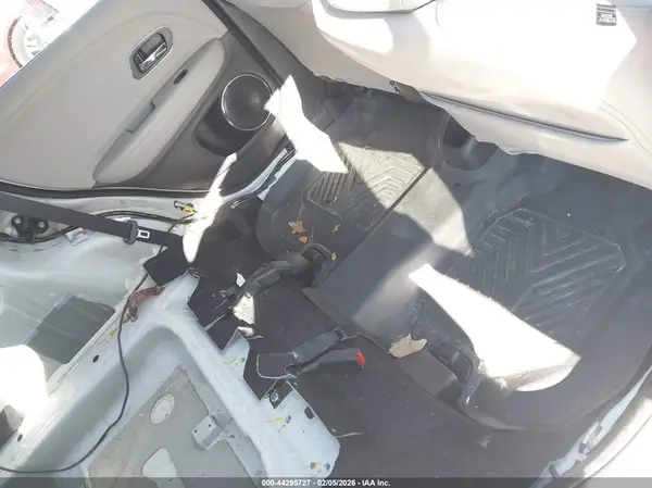 3CZRU6H77KM714797 2019 HONDA HR-V - Image 8