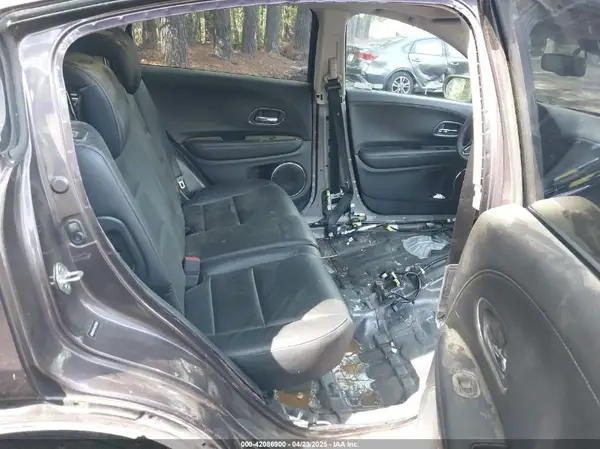 3CZRU6H77LM735585 2020 HONDA HR-V - Image 8