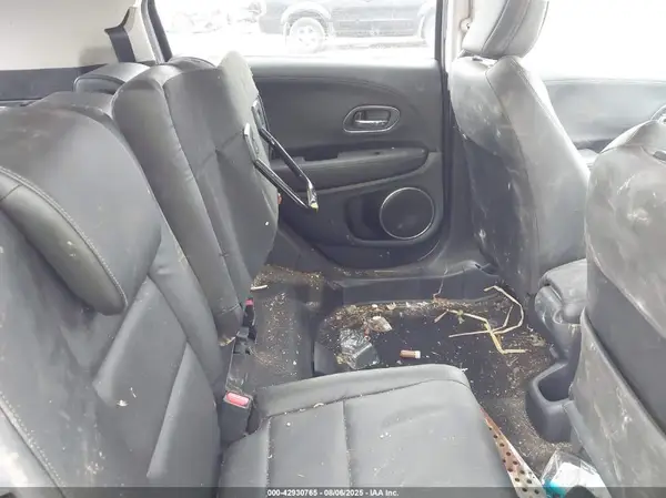 3CZRU6H77MM724958 2021 HONDA HR-V - Image 8
