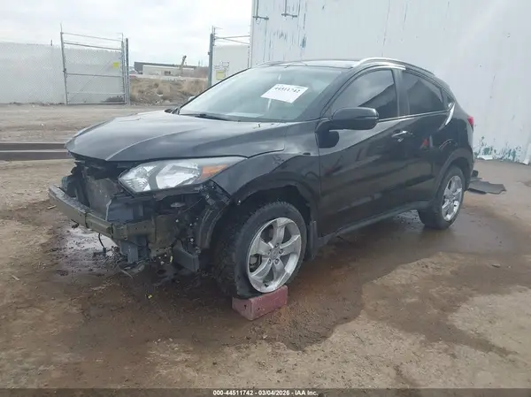 3CZRU6H78GM702522 2016 HONDA HR-V - Image 2