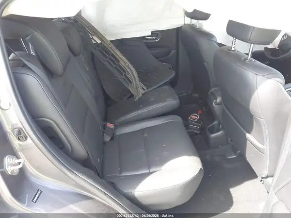 3CZRU6H78GM733754 2016 HONDA HR-V - Image 8