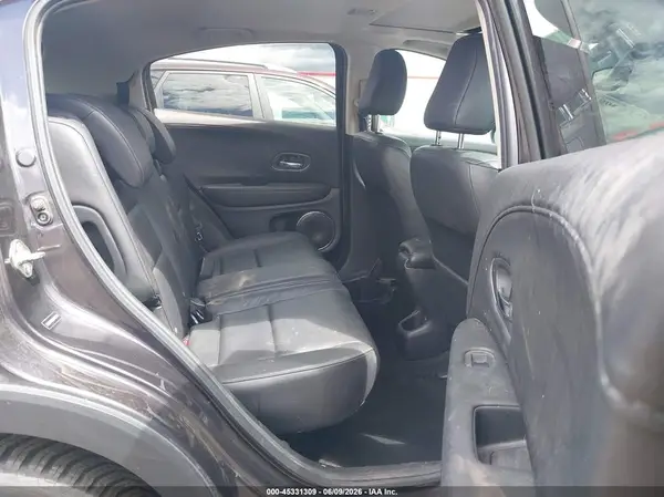 3CZRU6H78GM742776 2016 HONDA HR-V - Image 8