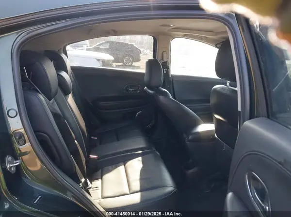 3CZRU6H78GM761098 2016 HONDA HR-V - Image 8