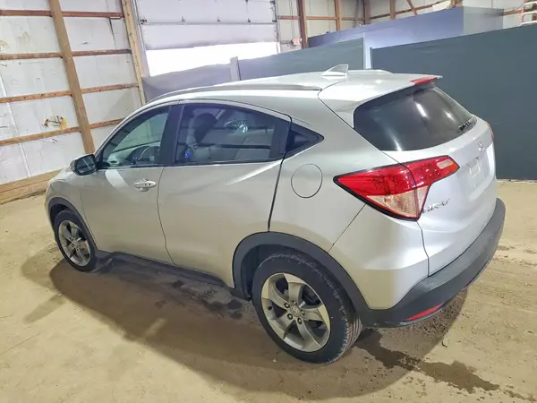 3CZRU6H78GM769587 2016 HONDA HR-V - Image 2