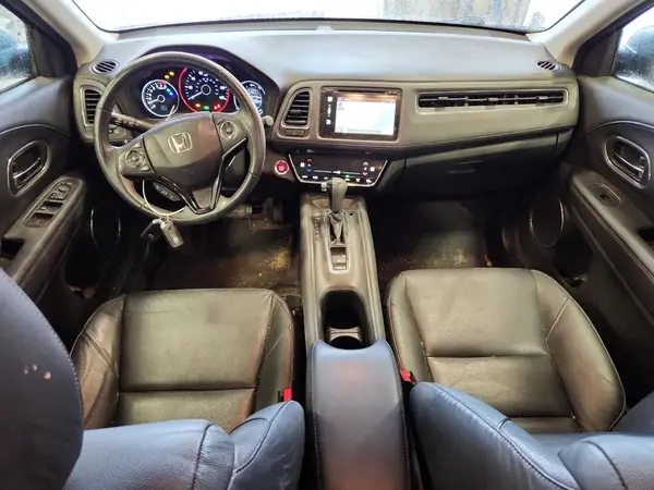 3CZRU6H78HM709147 2017 HONDA HR-V - Image 8