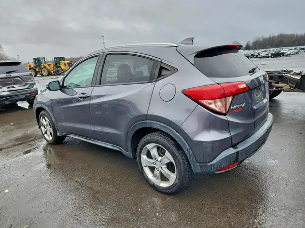 3CZRU6H78HM711660 2017 HONDA HR-V - Image 2