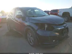 3CZRU6H78HM713764 2017 HONDA HR-V