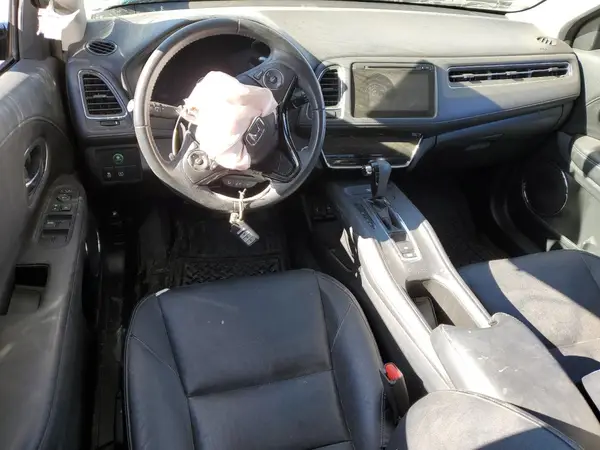 3CZRU6H78HM717846 2017 HONDA HR-V - Image 8