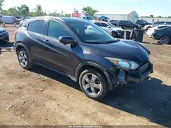 3CZRU6H78HM718527 2017 HONDA HR-V