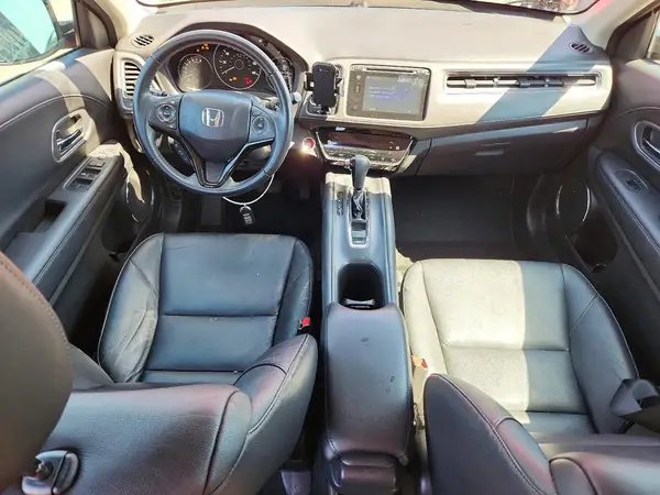 3CZRU6H78HM728751 2017 HONDA HR-V - Image 8