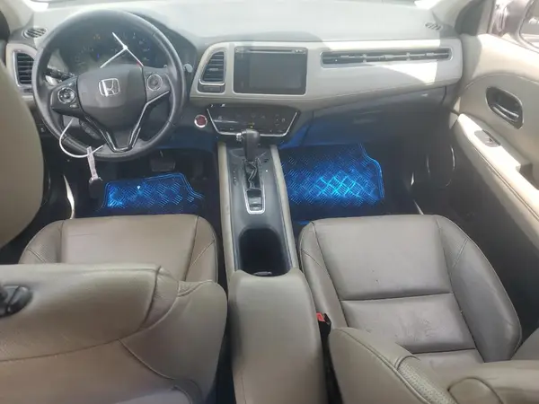 3CZRU6H78HM731777 2017 HONDA HR-V - Image 8