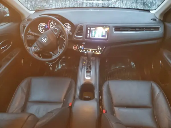 3CZRU6H78JM702852 2018 HONDA HR-V - Image 8