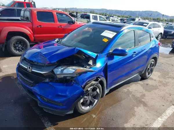 3CZRU6H78JM704505 2018 HONDA HR-V - Image 2
