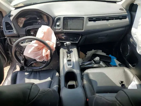 3CZRU6H78JM708263 2018 HONDA HR-V - Image 8