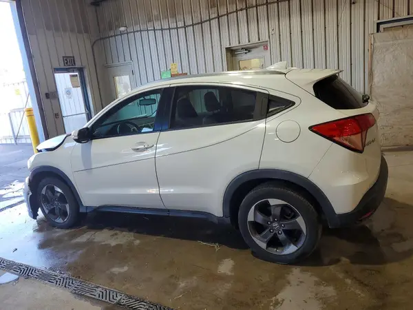 3CZRU6H78JM709395 2018 HONDA HR-V - Image 2
