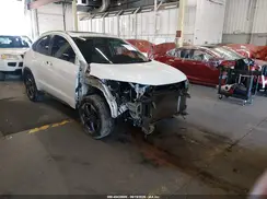 3CZRU6H78JM712863 2018 HONDA HR-V