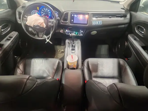 3CZRU6H78JM714550 2018 HONDA HR-V - Image 8