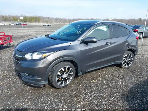 3CZRU6H78JM718839 2018 HONDA HR-V - Image 2