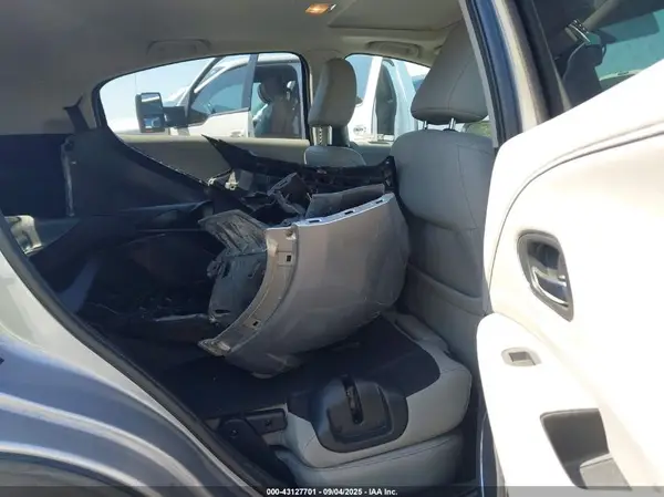 3CZRU6H78JM719098 2018 HONDA HR-V - Image 8