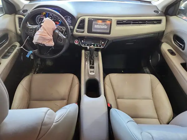 3CZRU6H78JM727668 2018 HONDA HR-V - Image 8
