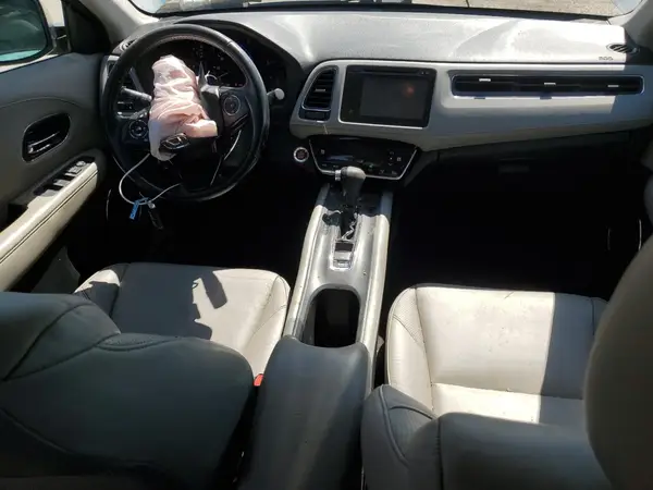 3CZRU6H78JX727668 2018 HONDA HR-V - Image 8