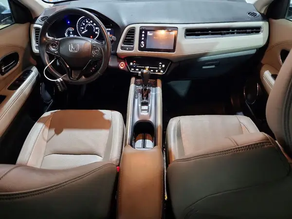 3CZRU6H78KM720205 2019 HONDA HR-V - Image 8