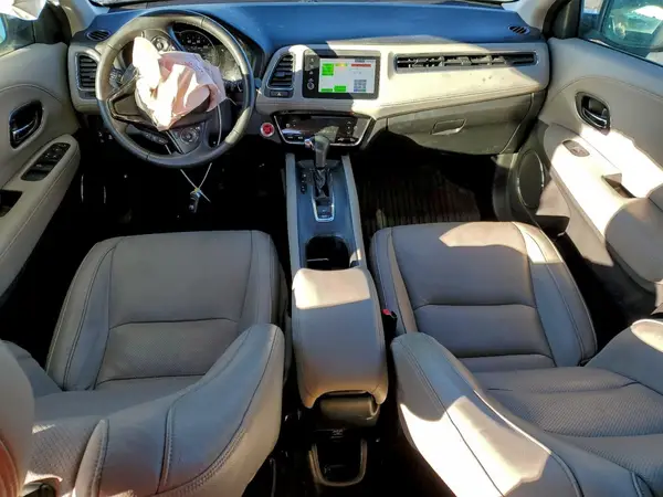 3CZRU6H78KM736064 2019 HONDA HR-V - Image 8