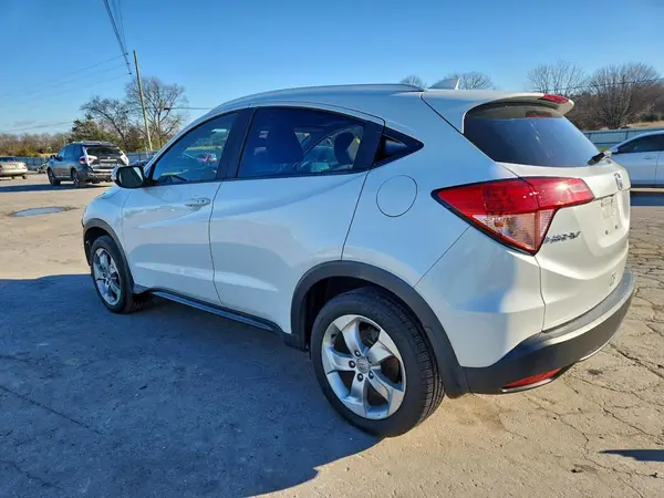 3CZRU6H79GM741135 2016 HONDA HR-V - Image 2