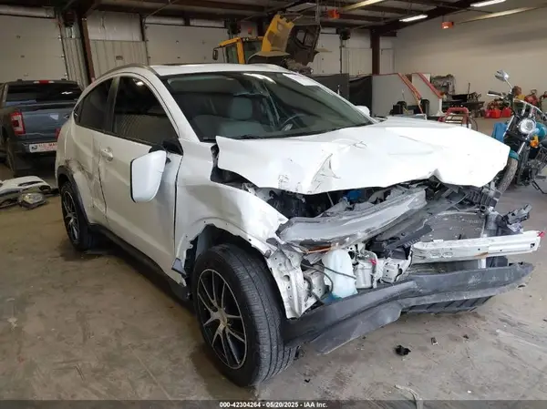 3CZRU6H79GM745539 2016 HONDA HR-V - Image 1