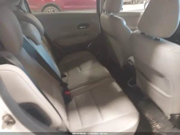 3CZRU6H79GM759490 2016 HONDA HR-V - Image 8