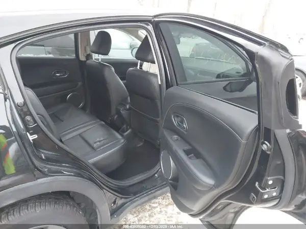 3CZRU6H79GM770151 2016 HONDA HR-V - Image 8