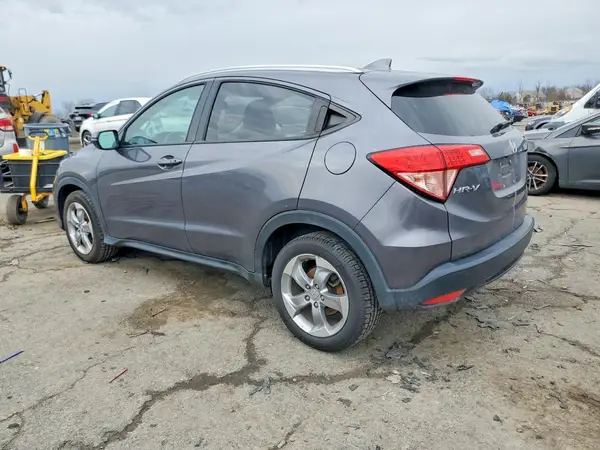 3CZRU6H79HM700098 2017 HONDA HR-V - Image 2