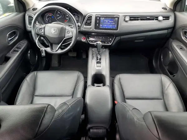 3CZRU6H79HM700098 2017 HONDA HR-V - Image 8