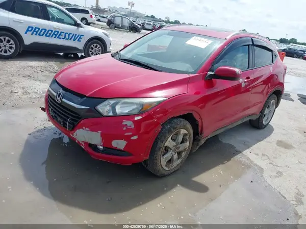 3CZRU6H79HM701459 2017 HONDA HR-V - Image 2