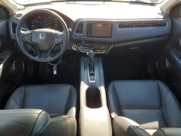 3CZRU6H79HM705768 2017 HONDA HR-V - Image 8